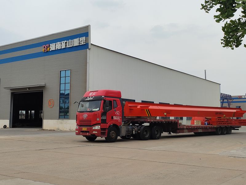 電動葫蘆門式起重機(jī) MHxh10t—20m 制作完成，發(fā)往新疆交付客戶使用。